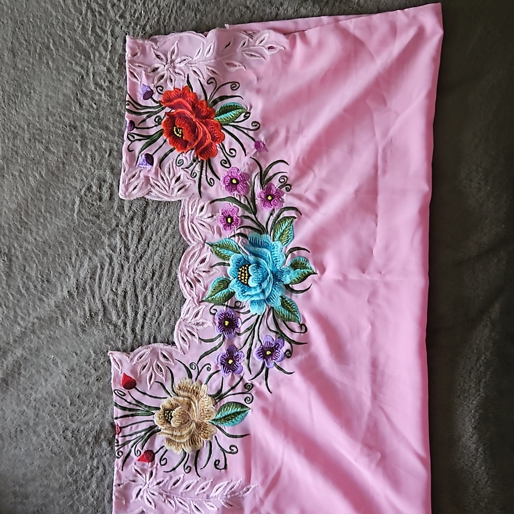 Floral pink top